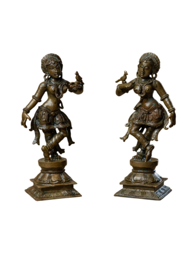 Nritya Nayika Jodi (Grace in motion, held in bronze)