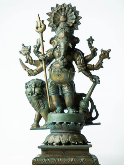 Ashtabhuja Vinayaka (The eight-armed remover of obstacles)