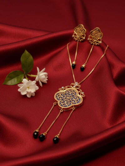 Gold-Plated Chandrika Haar Thewa Pearl Majesty Set