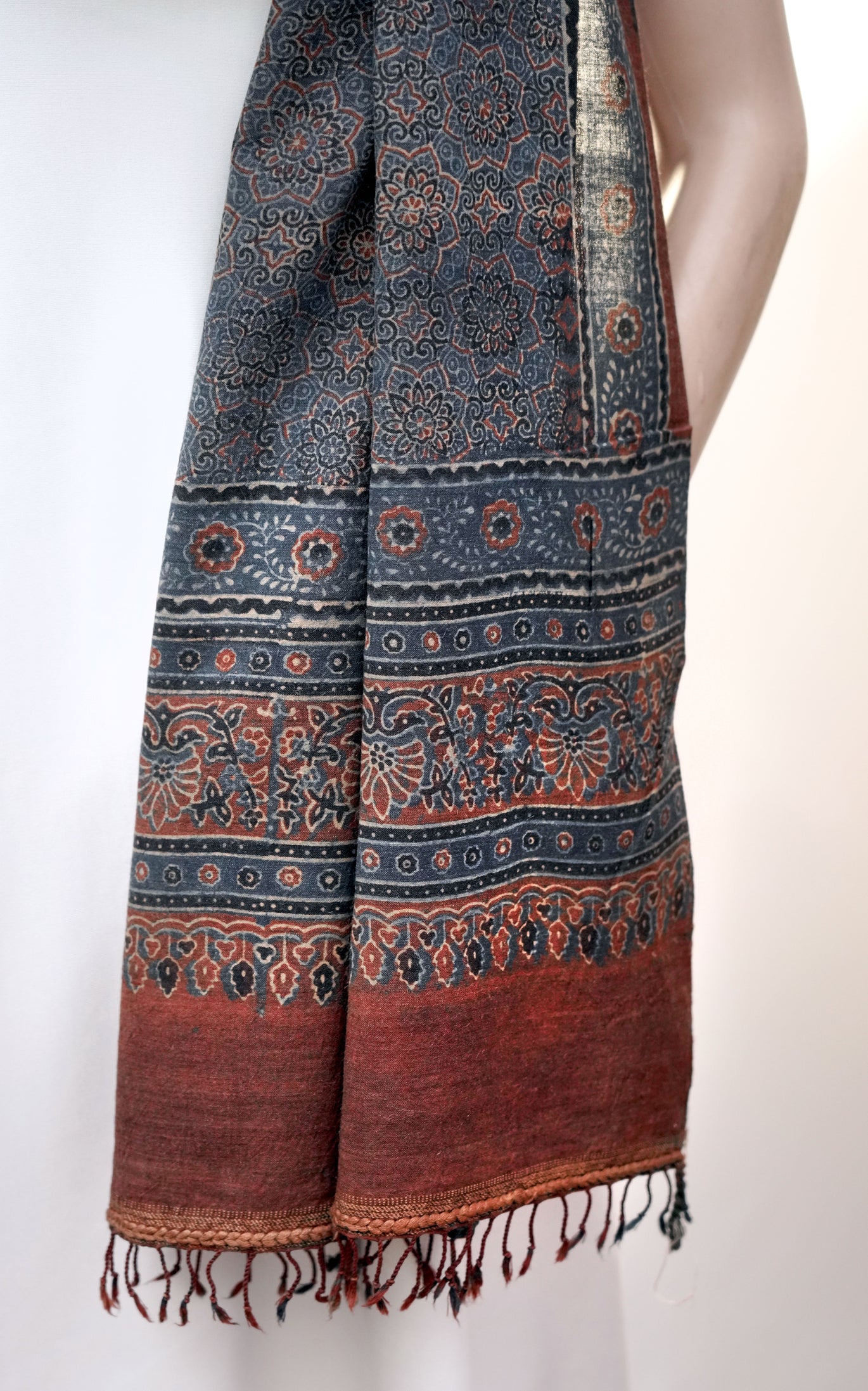 Ajrak Surya Phool | Handwoven Stall