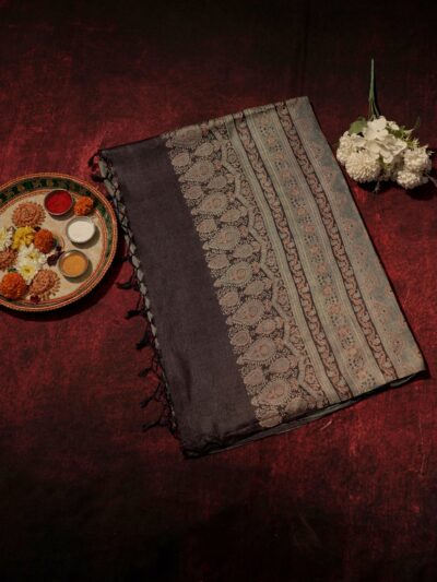 Ajrak Jaali Jharokha | Handwoven Saree