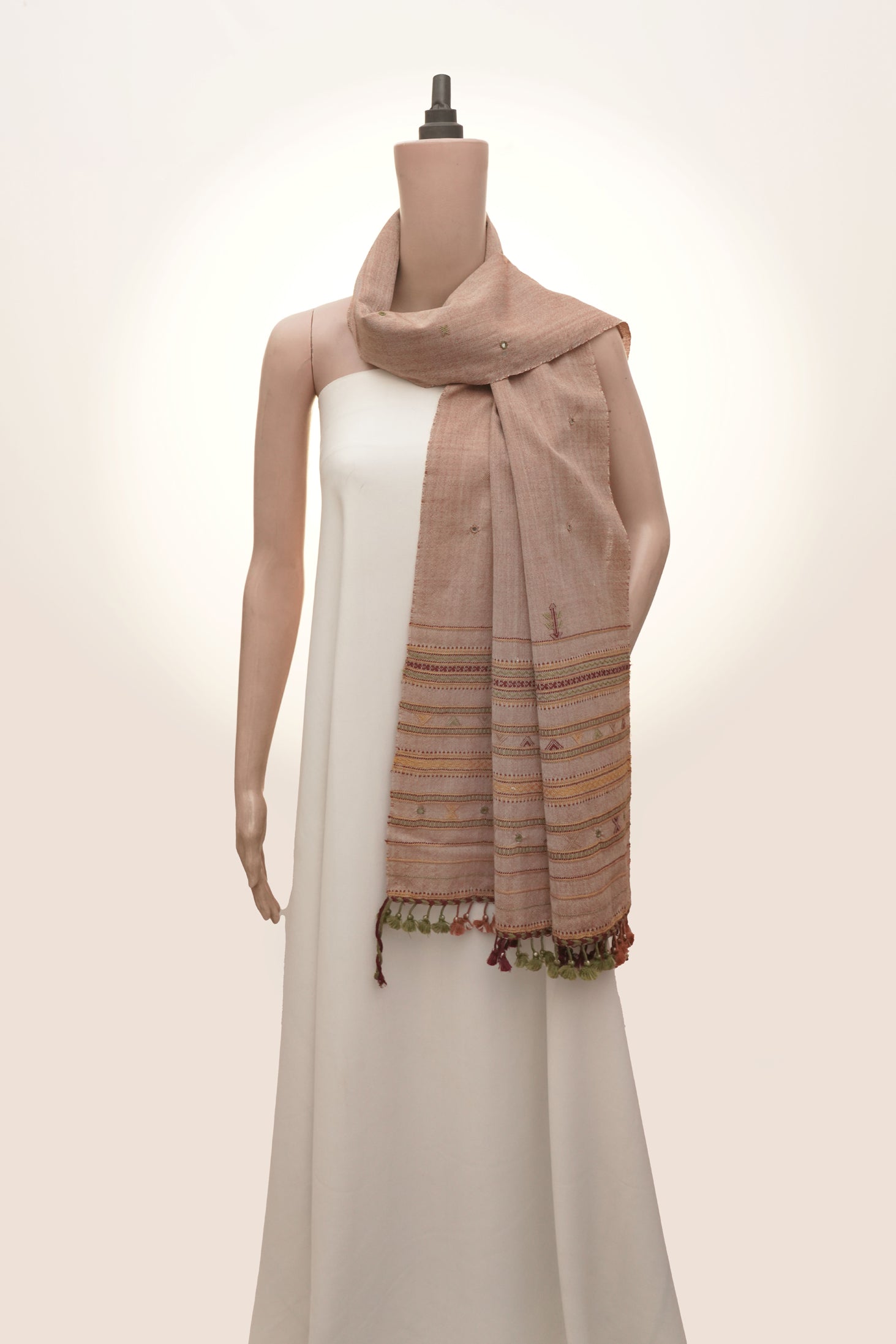 Desert Bloom | Handcrafted Wool Mirrorwork Kutch Stall