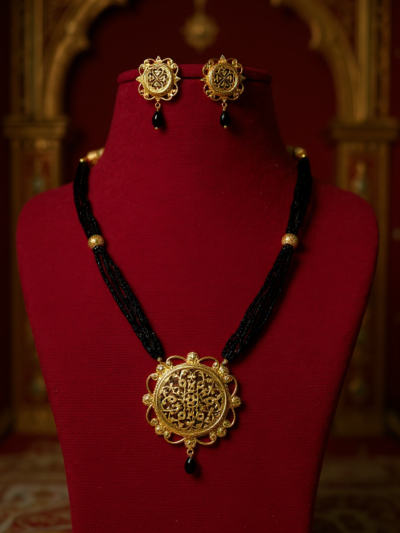 Royal Radiant Pearl Drop Thewa Jewellry Set